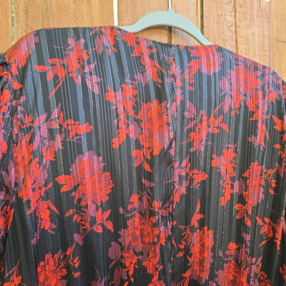 Lane Bryant Romantic Red Floral Maxi Dress, Size 24 - Picture 15 of 15